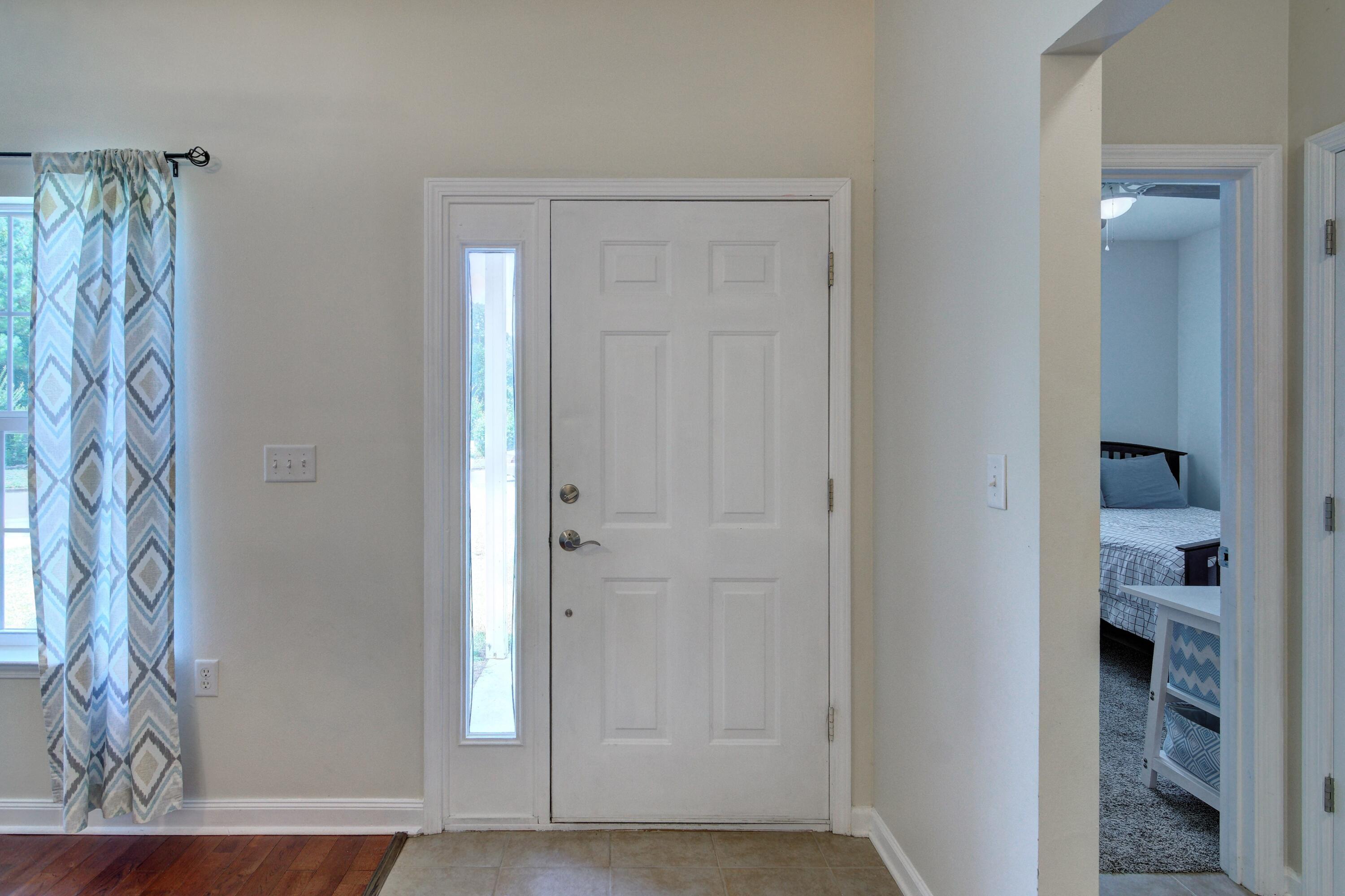 QUIET OAKS S/D - Residential