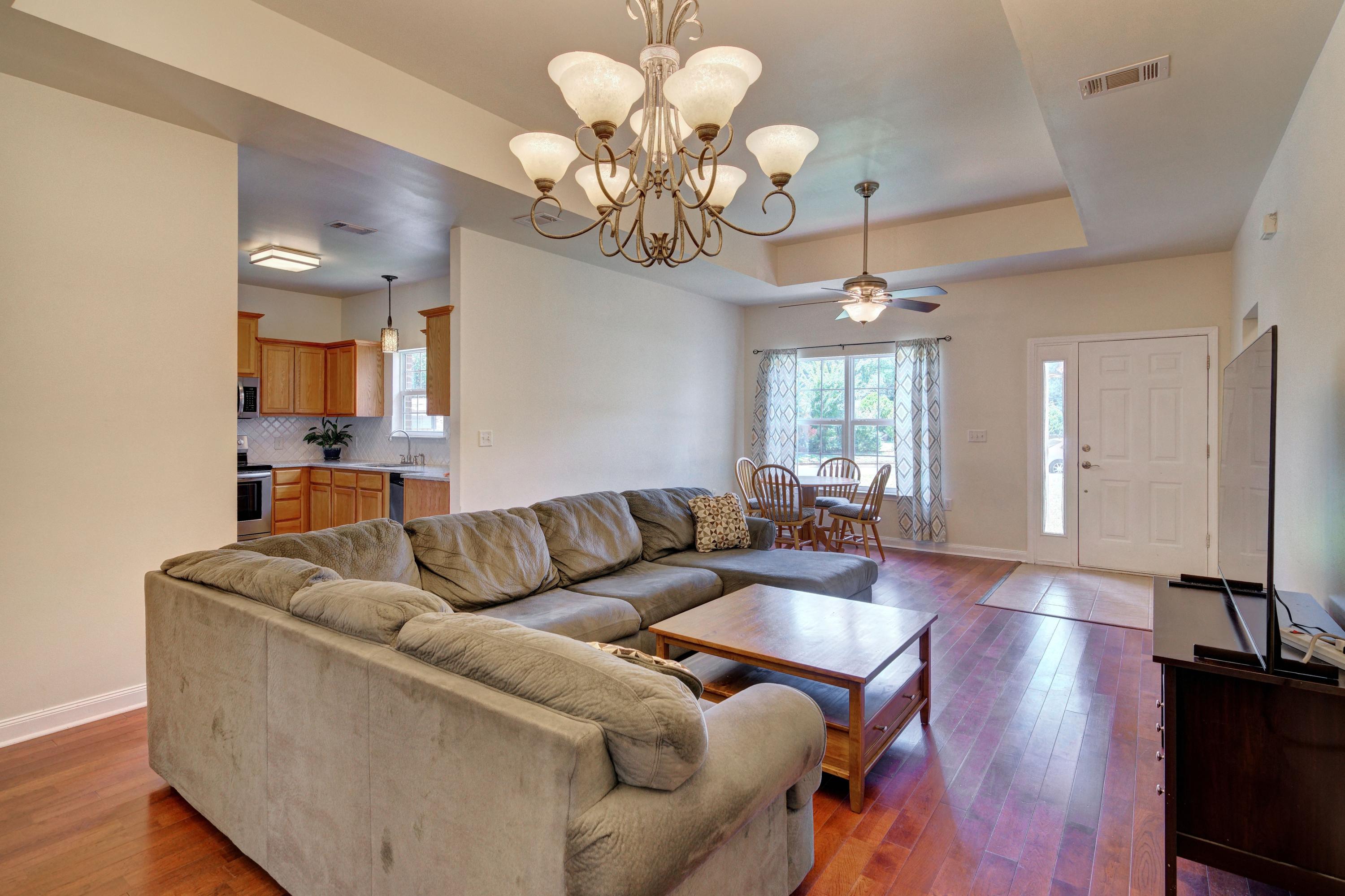 QUIET OAKS S/D - Residential