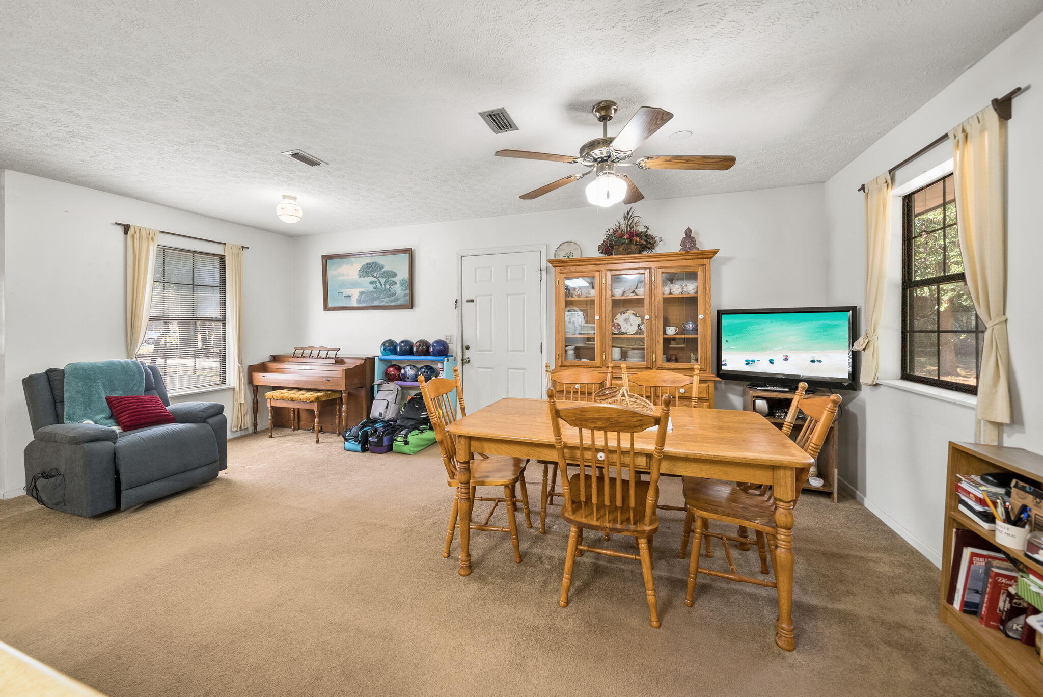 NO RECORDED SUBDIVISION - Residential