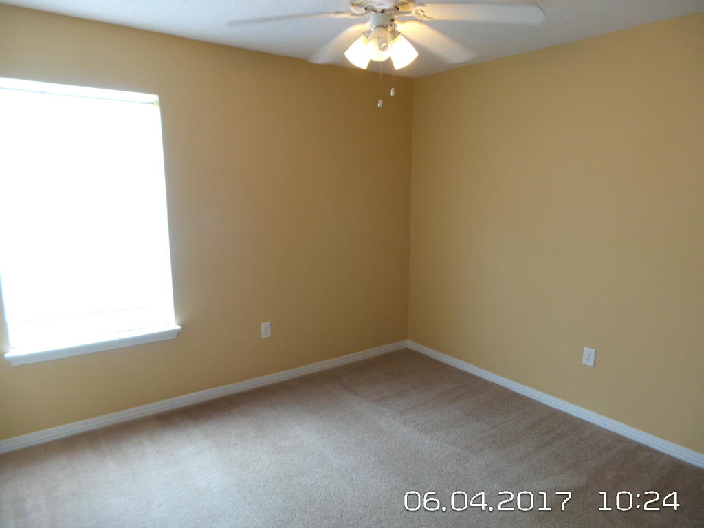 APLIN HEIGHTS S/D PH 1 - Residential Lease
