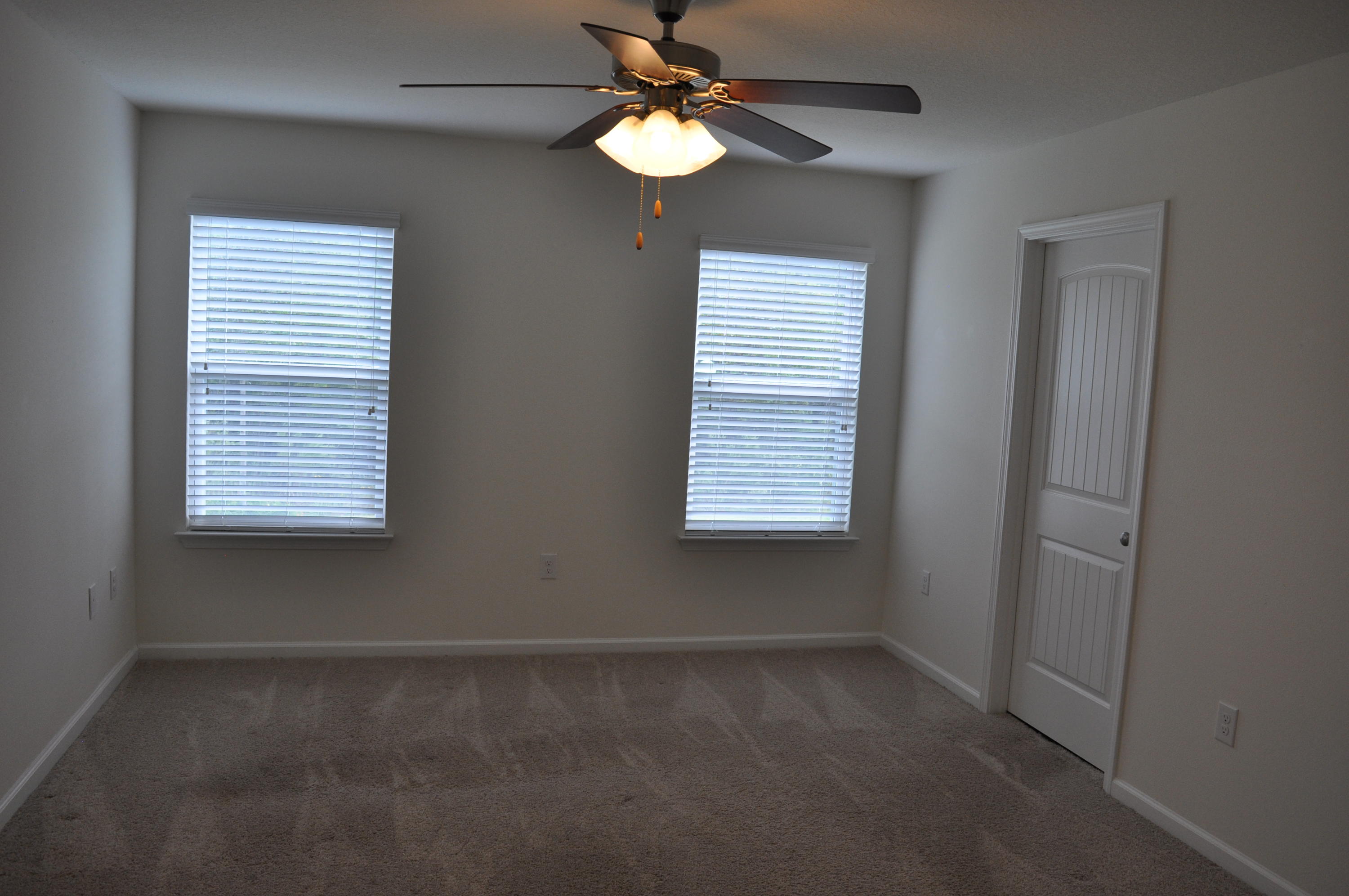 HAMMOCK BAY - Residential Lease