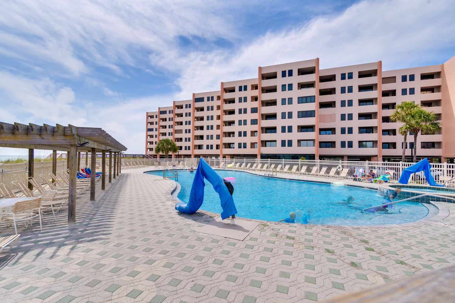 Jetty East Condominium - Residential