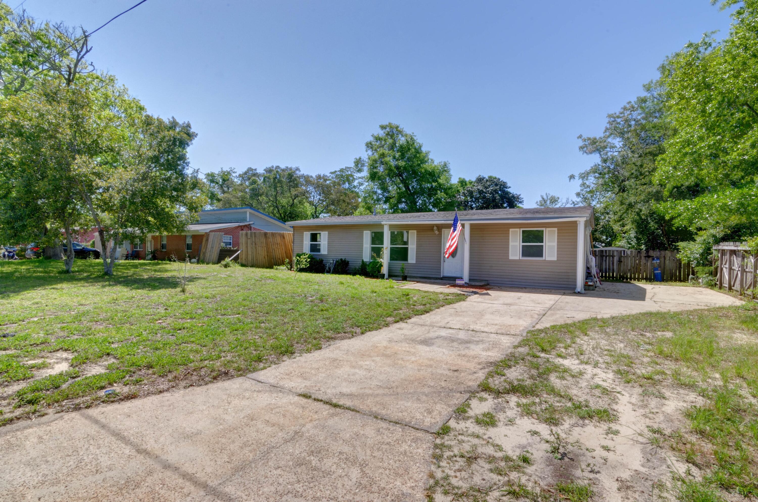 GARNIERS BEACH 5TH - Residential