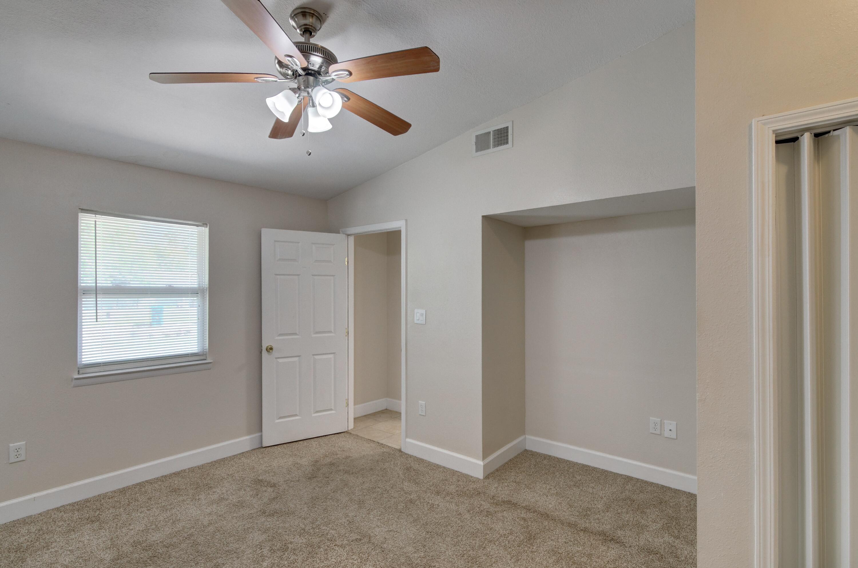 GARNIERS BEACH 5TH - Residential