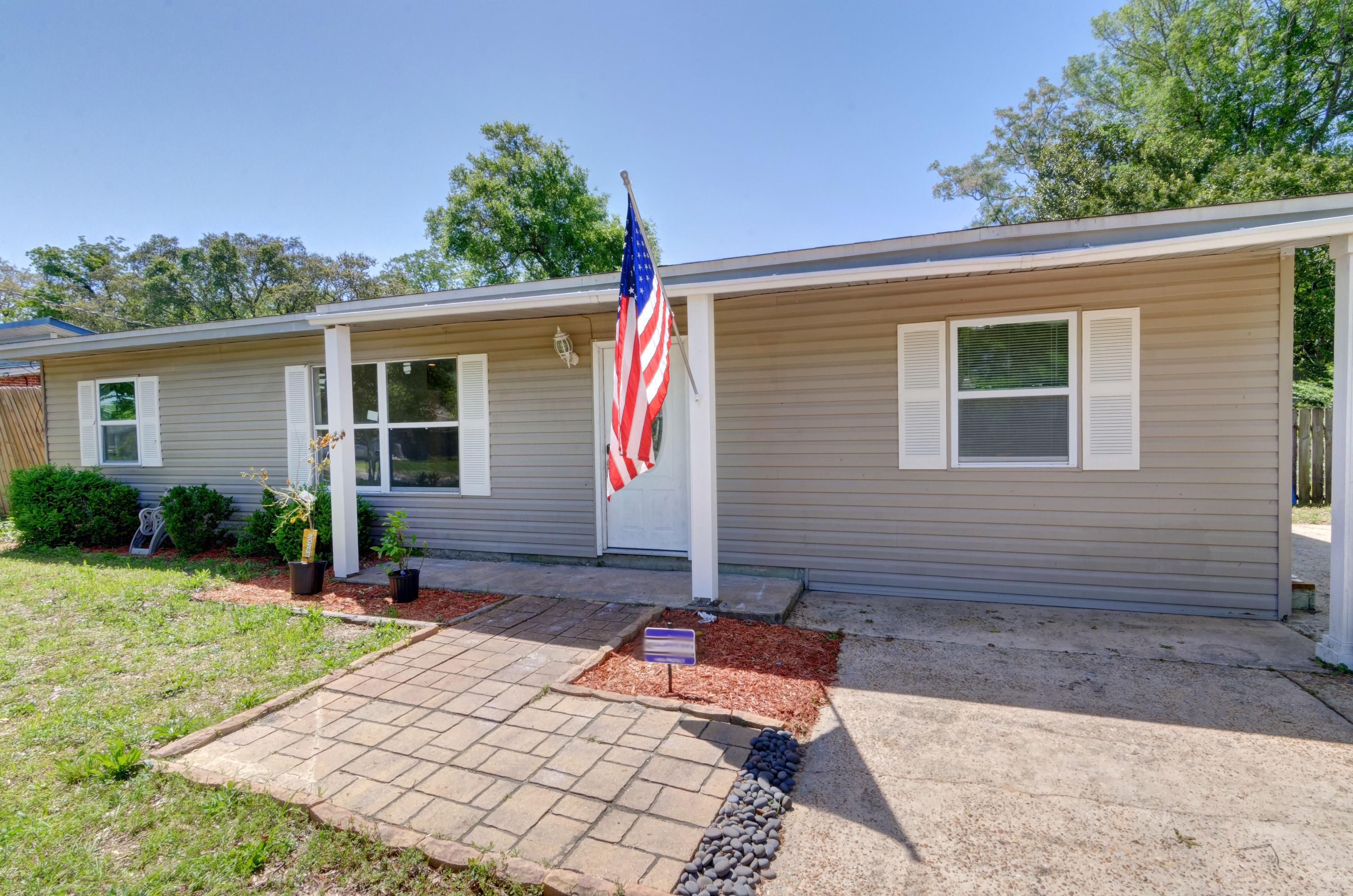 GARNIERS BEACH 5TH - Residential