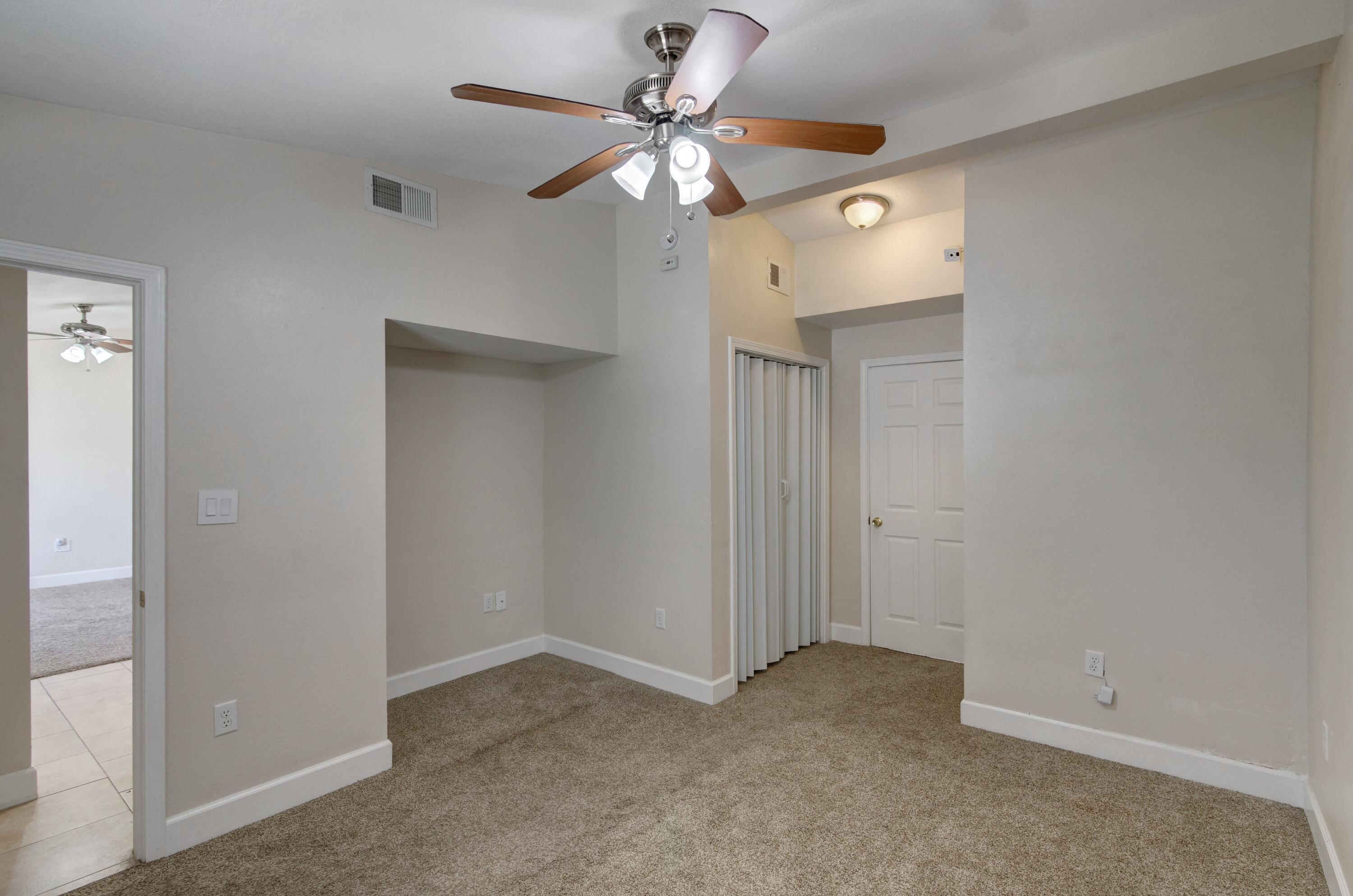 GARNIERS BEACH 5TH - Residential