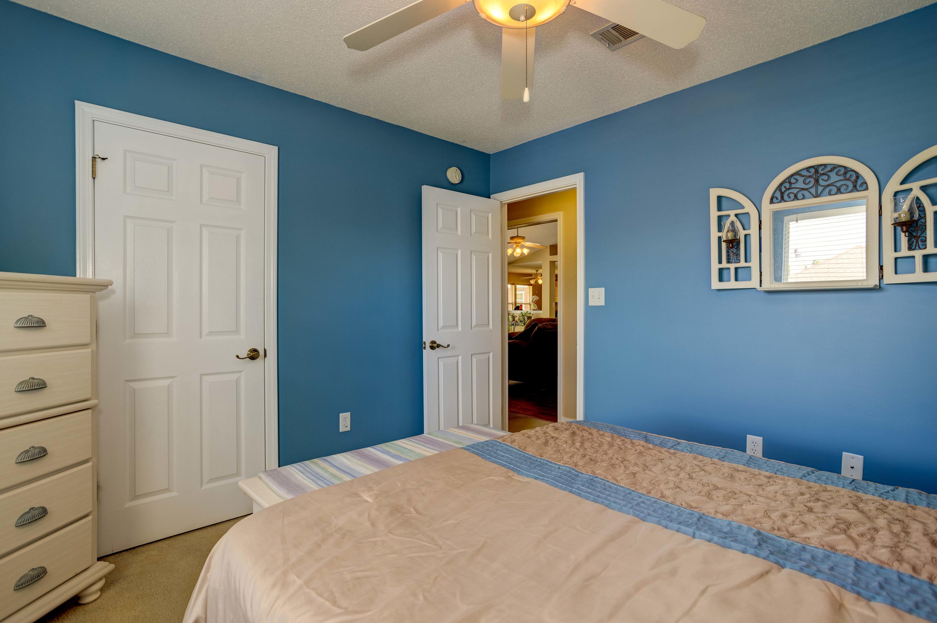 SILVER OAKS PH 2 - Residential