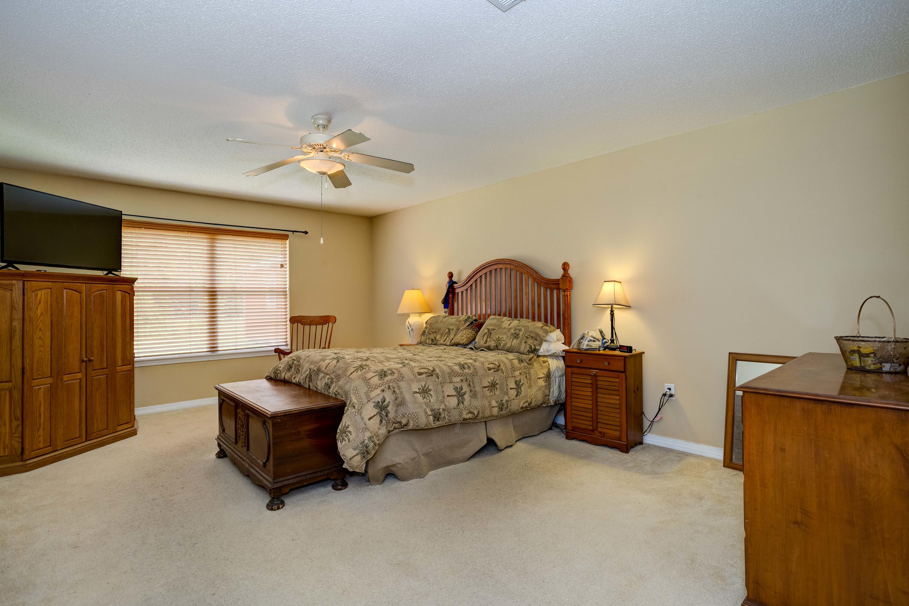 SILVER OAKS PH 2 - Residential