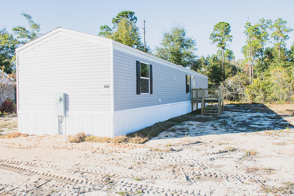 THE PINES S/D LOT 31 BLK 10 - Residential Lease
