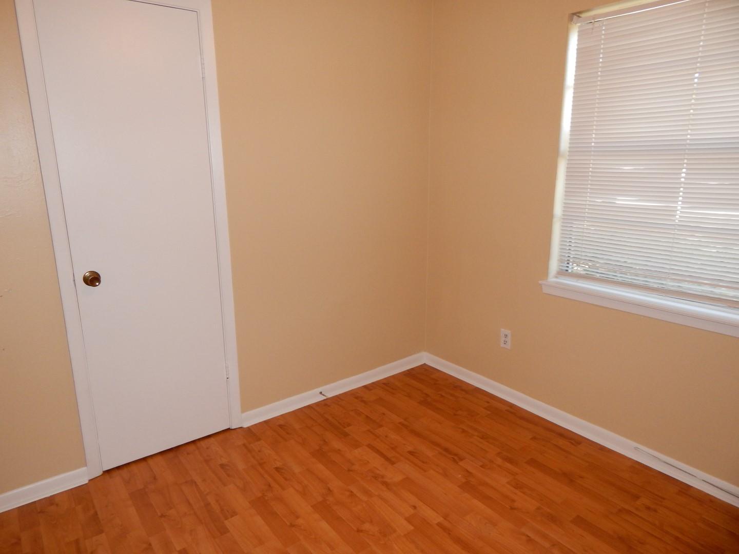 RACETRACK ROAD 1ST - Residential