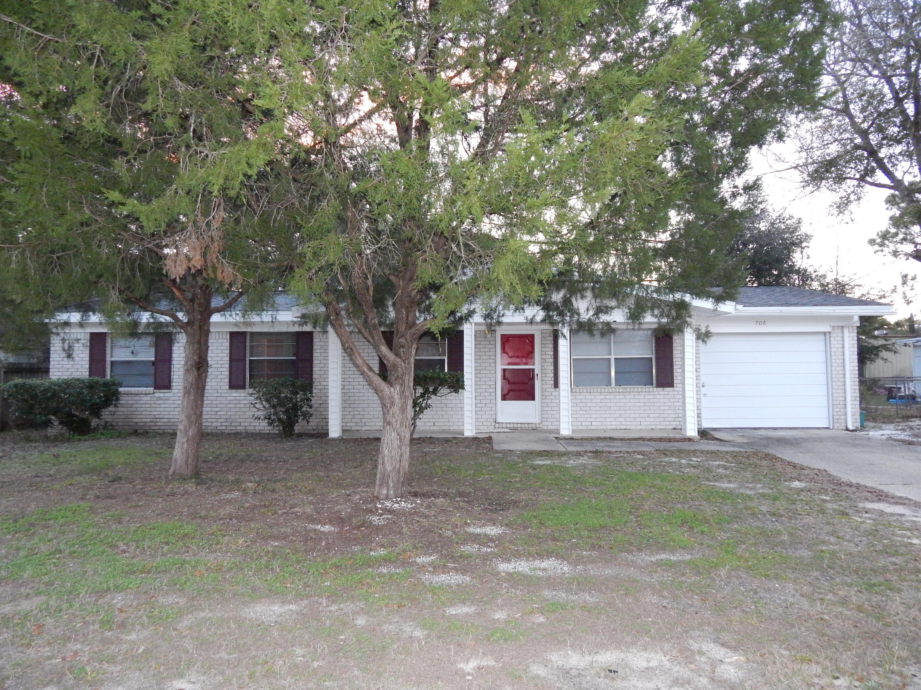 RACETRACK ROAD 1ST - Residential
