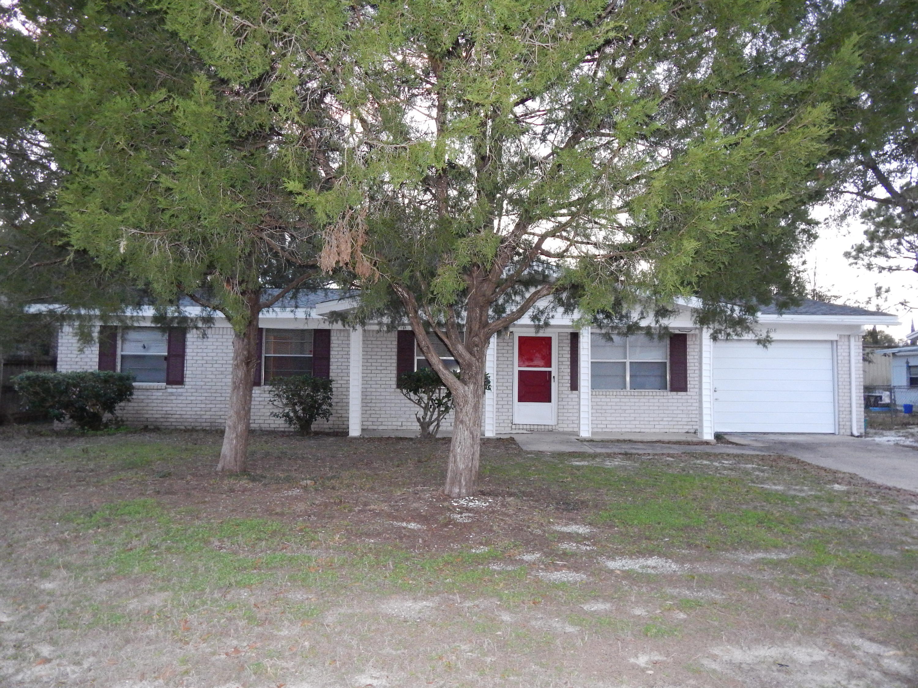 RACETRACK ROAD 1ST - Residential