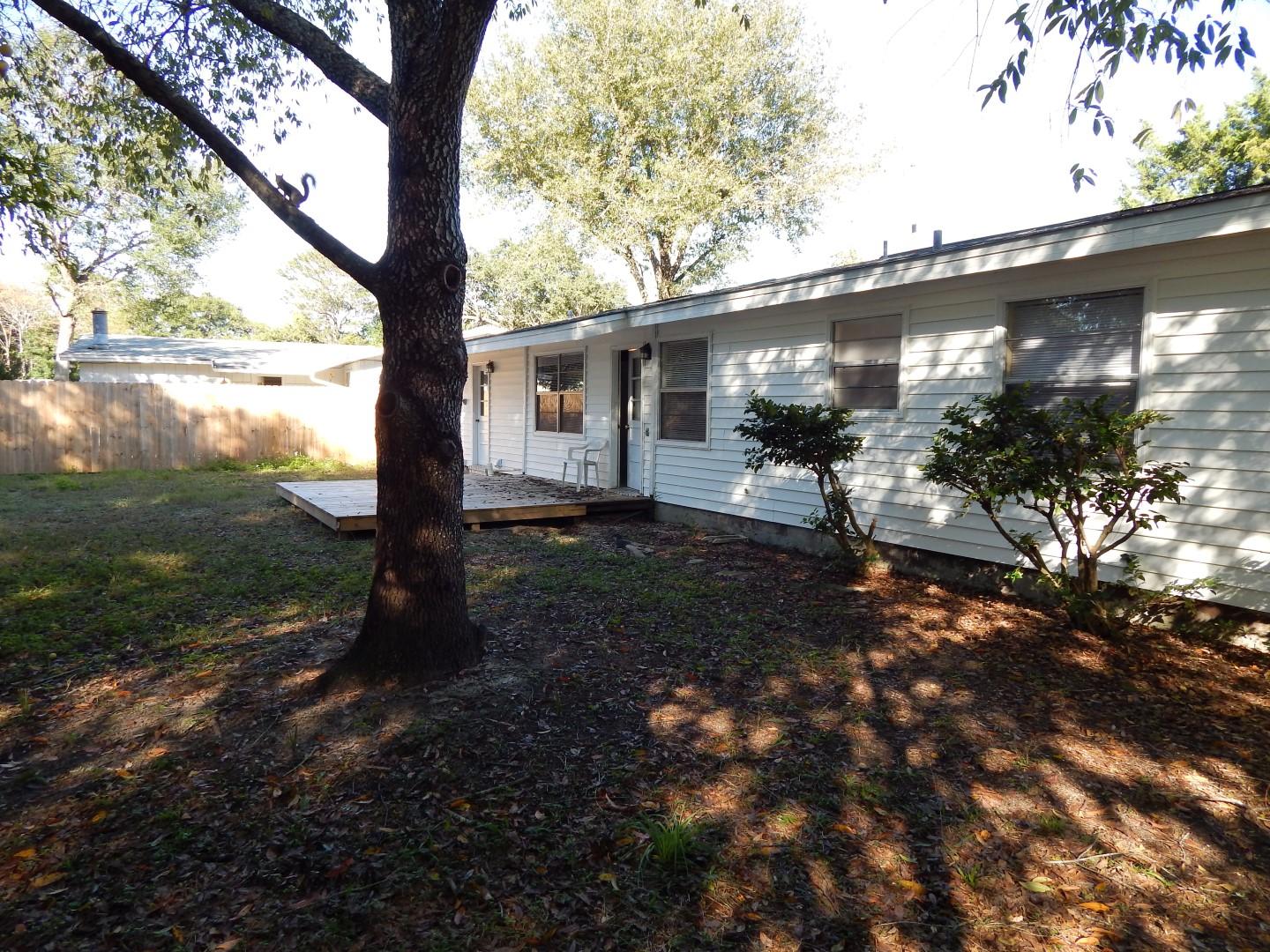 RACETRACK ROAD 1ST - Residential
