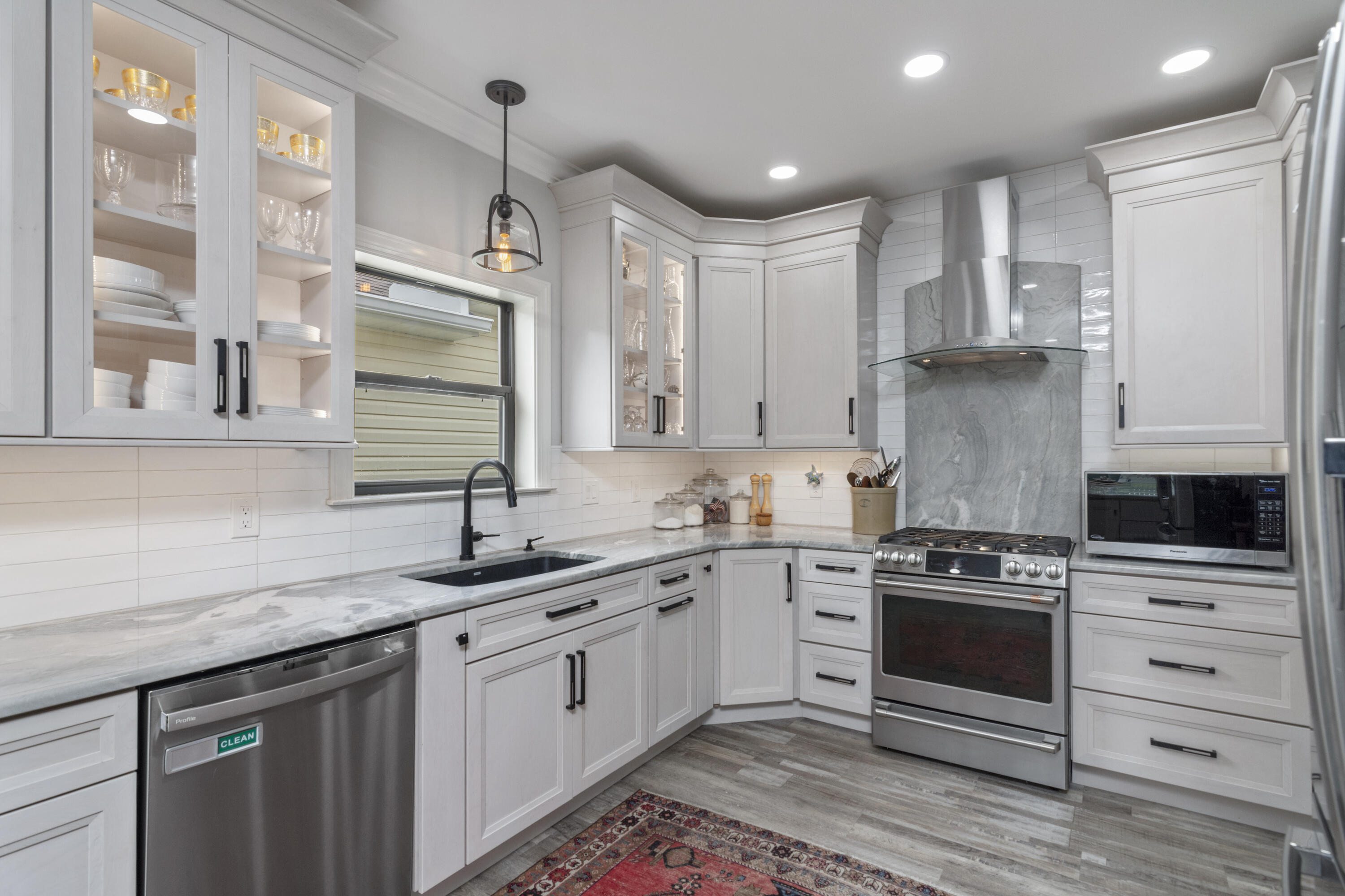 DEERWOOD DRIVE - Residential