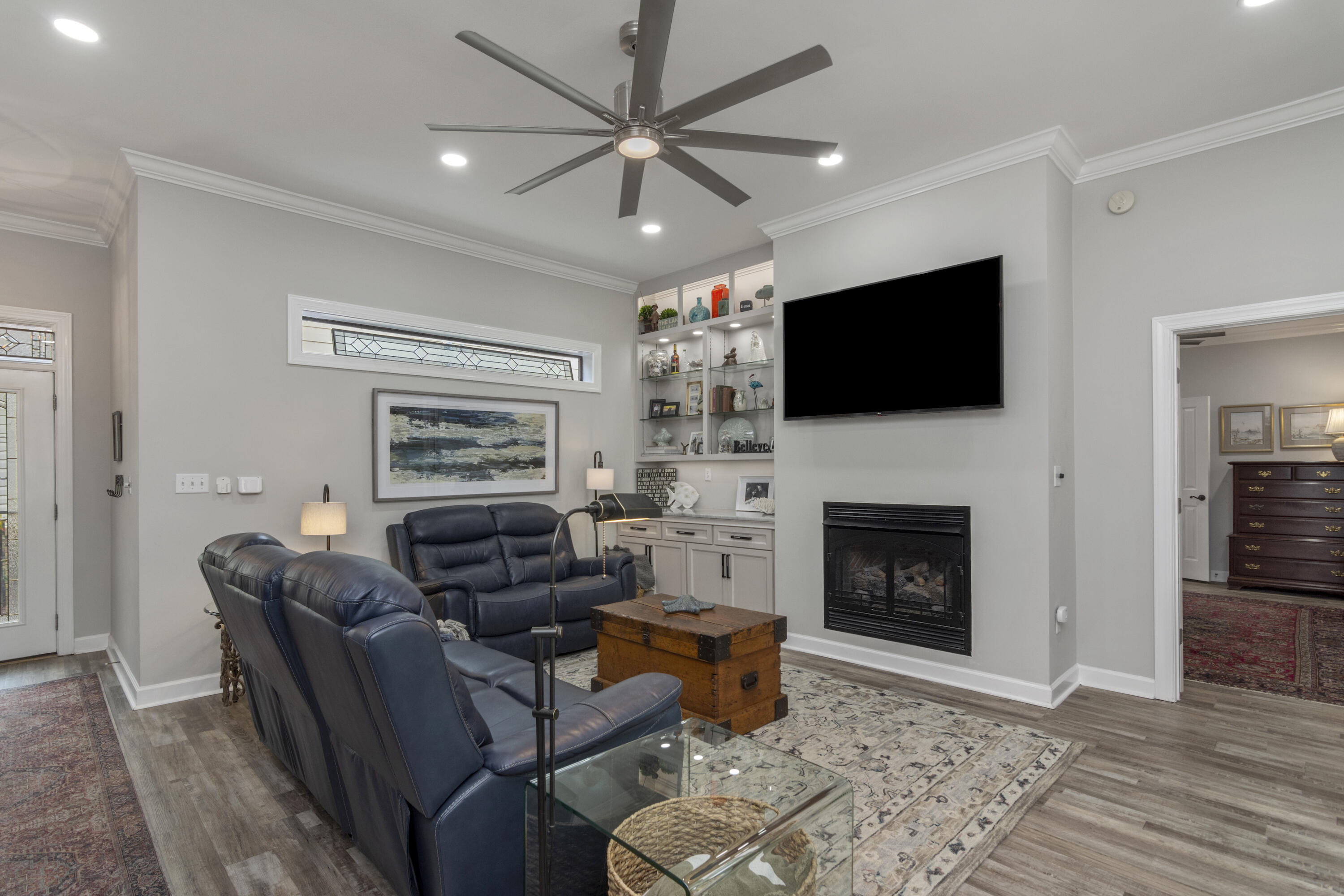 DEERWOOD DRIVE - Residential