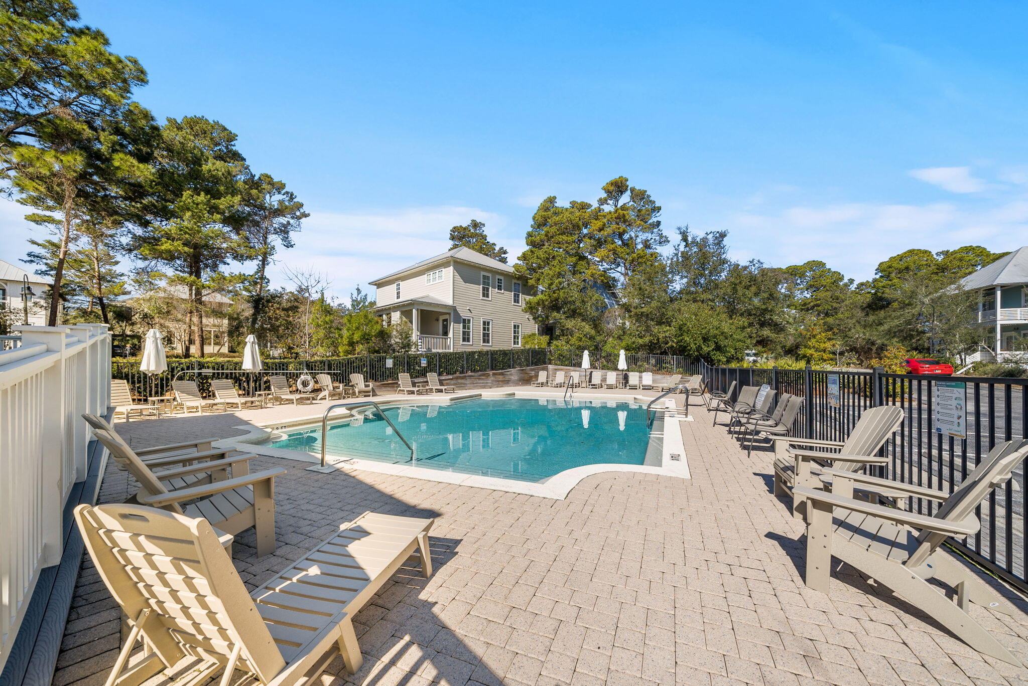 LAKESIDE AT BLUE MOUNTAIN BEACH - Residential