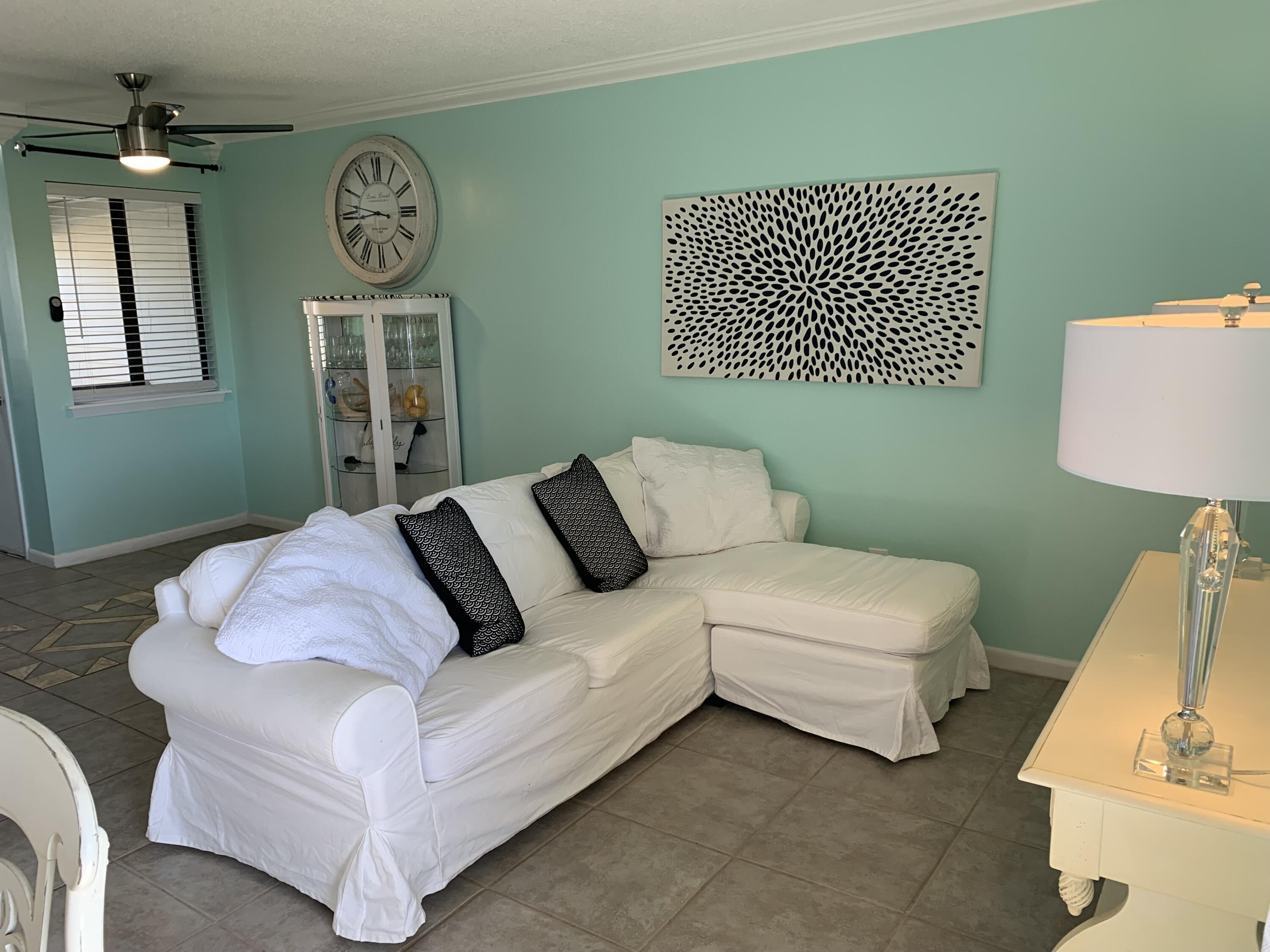 FOUNTAINHEAD CONDO - Residential Lease