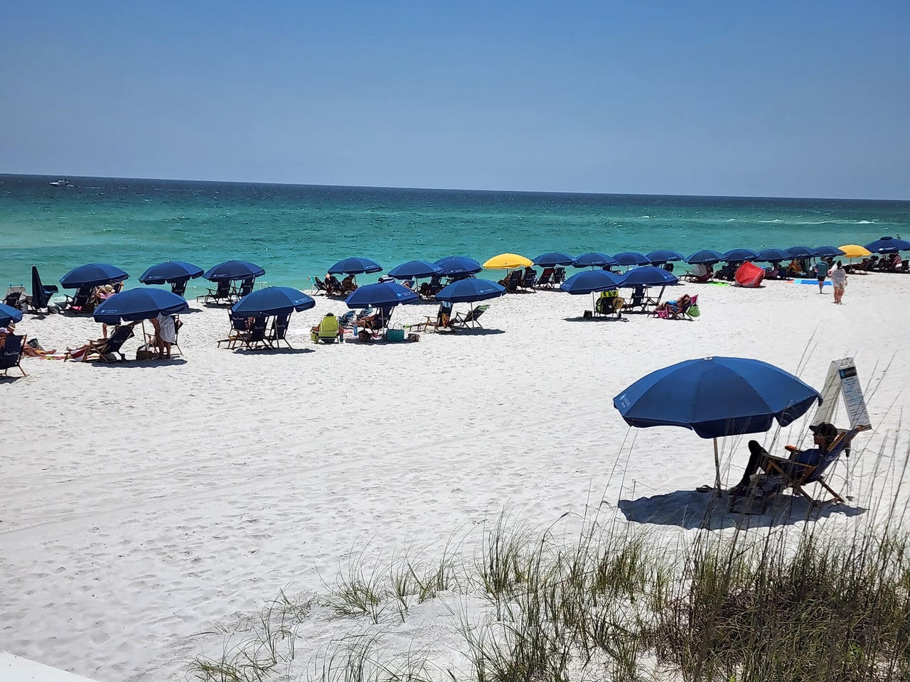 BEACH COLONY RESORT - Residential