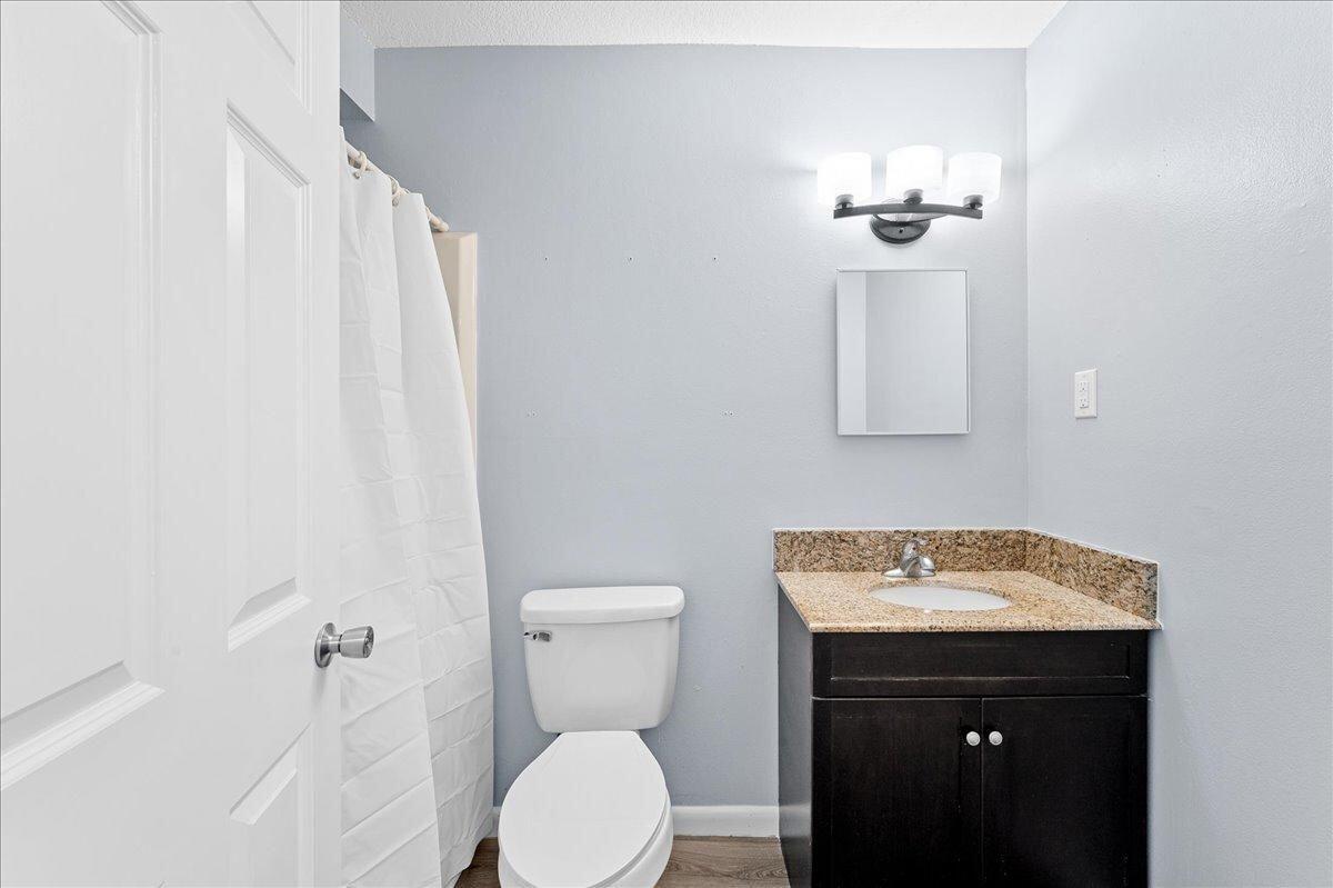 SHERWOOD FOREST - Residential Lease