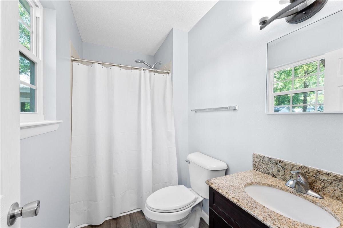 SHERWOOD FOREST - Residential Lease