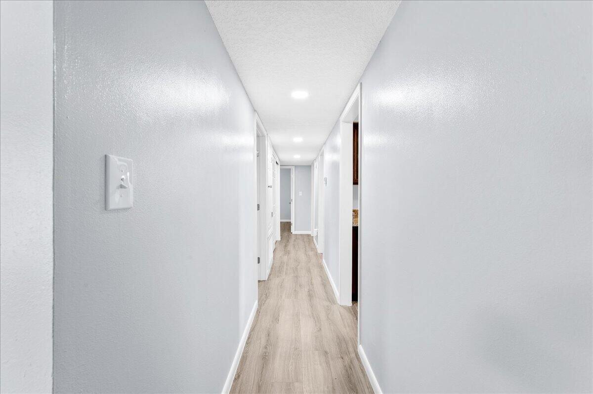 SHERWOOD FOREST - Residential Lease