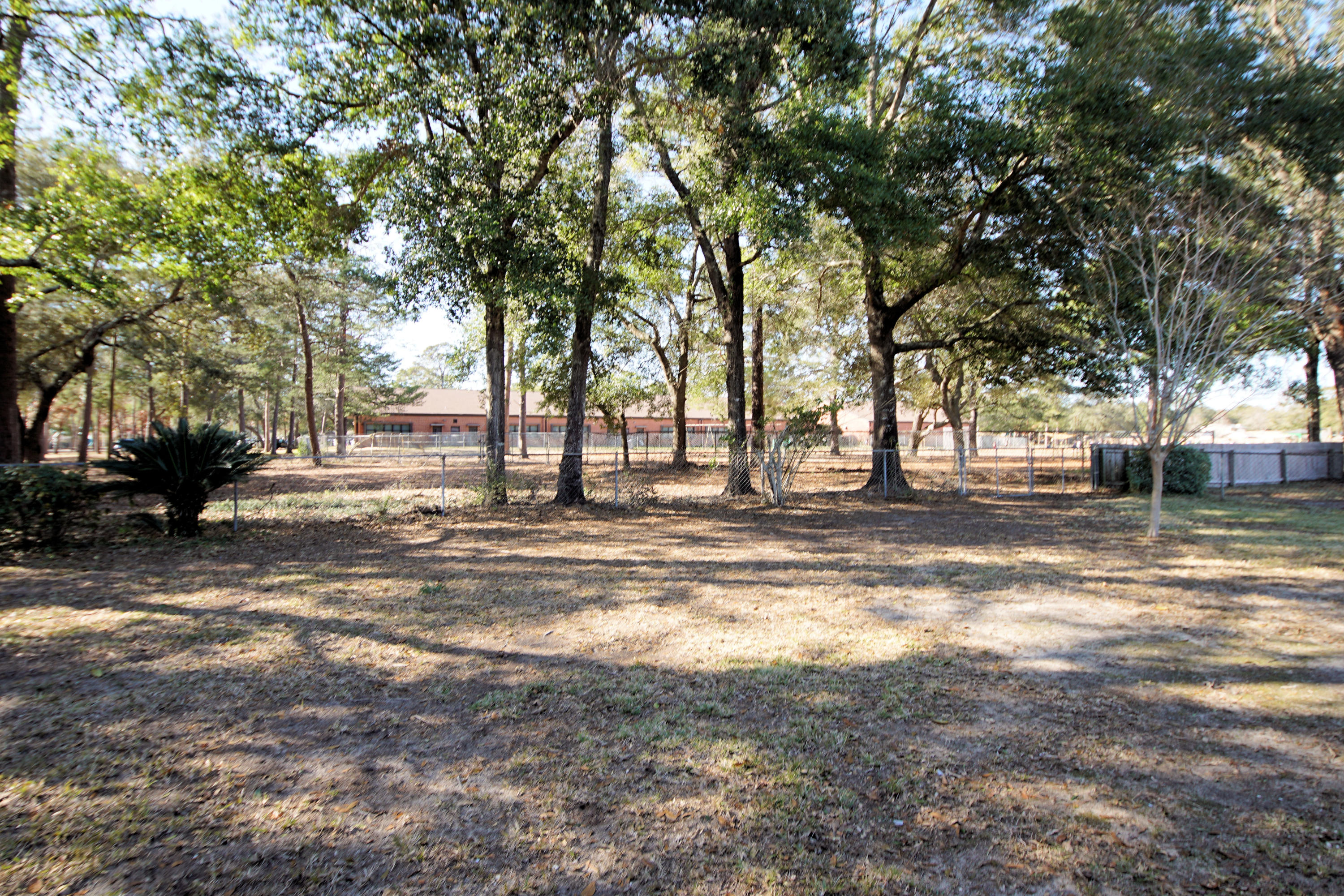 KENWOOD
South Range 24 (242000.00) - Residential