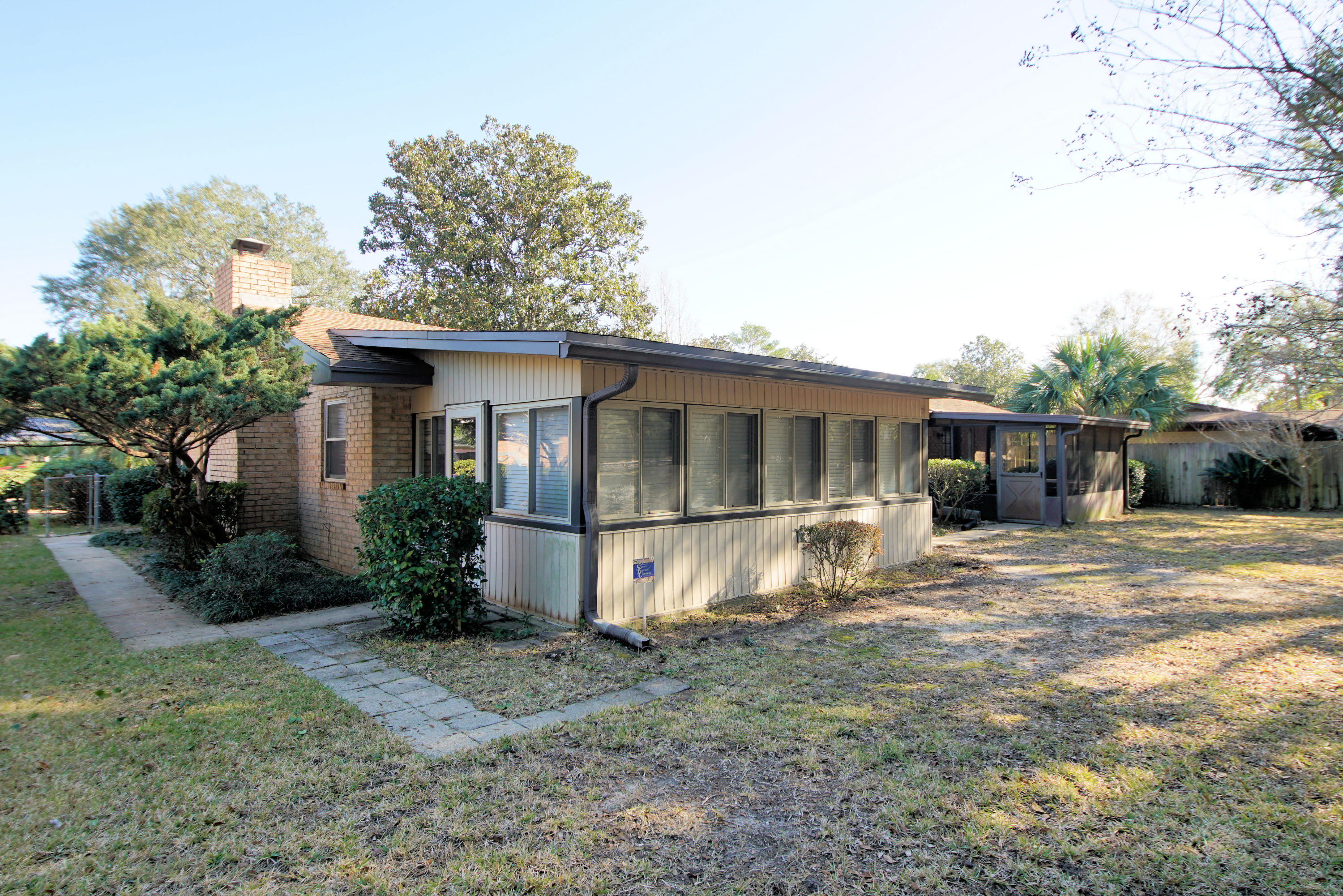 KENWOOD
South Range 24 (242000.00) - Residential
