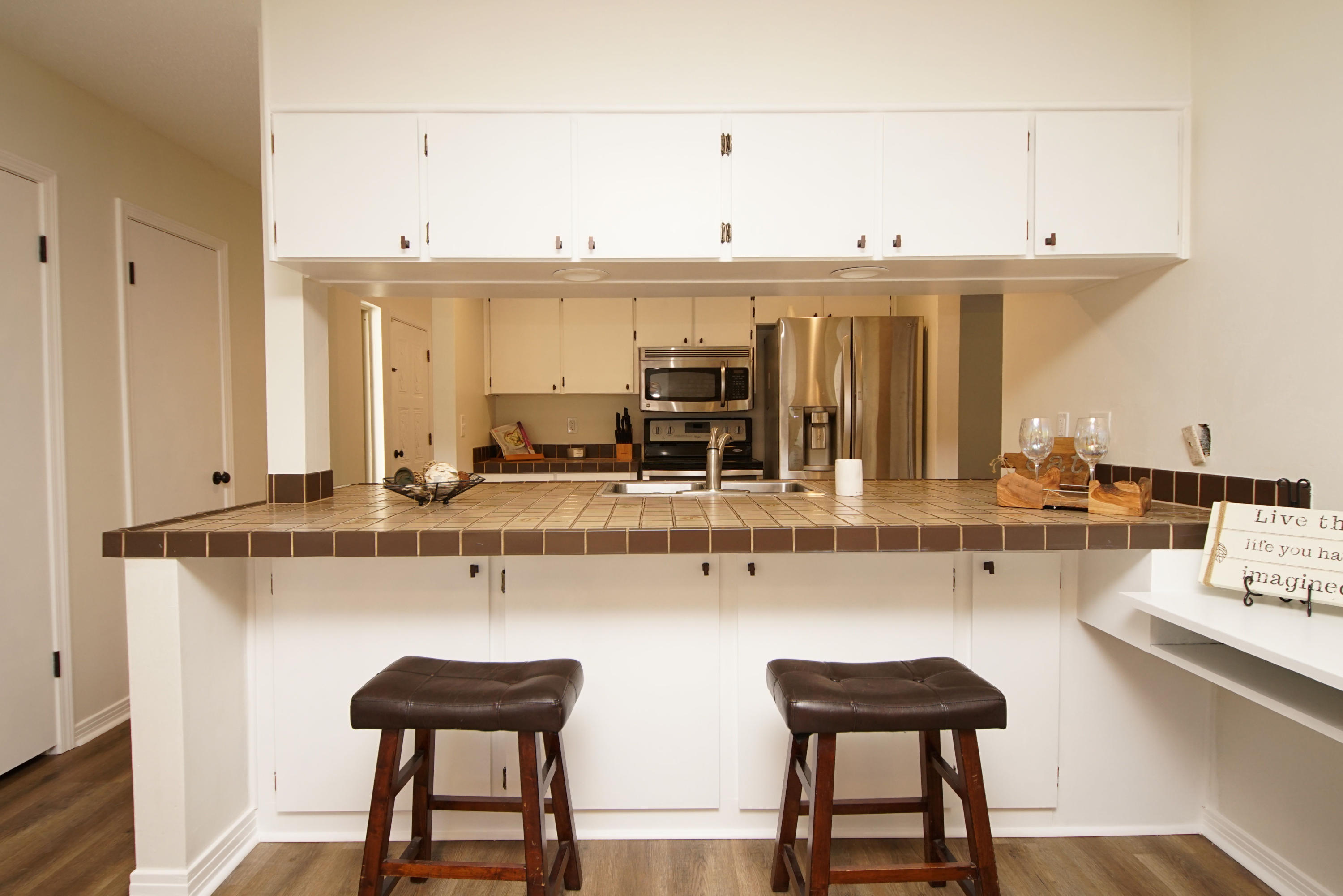 KENWOOD
South Range 24 (242000.00) - Residential
