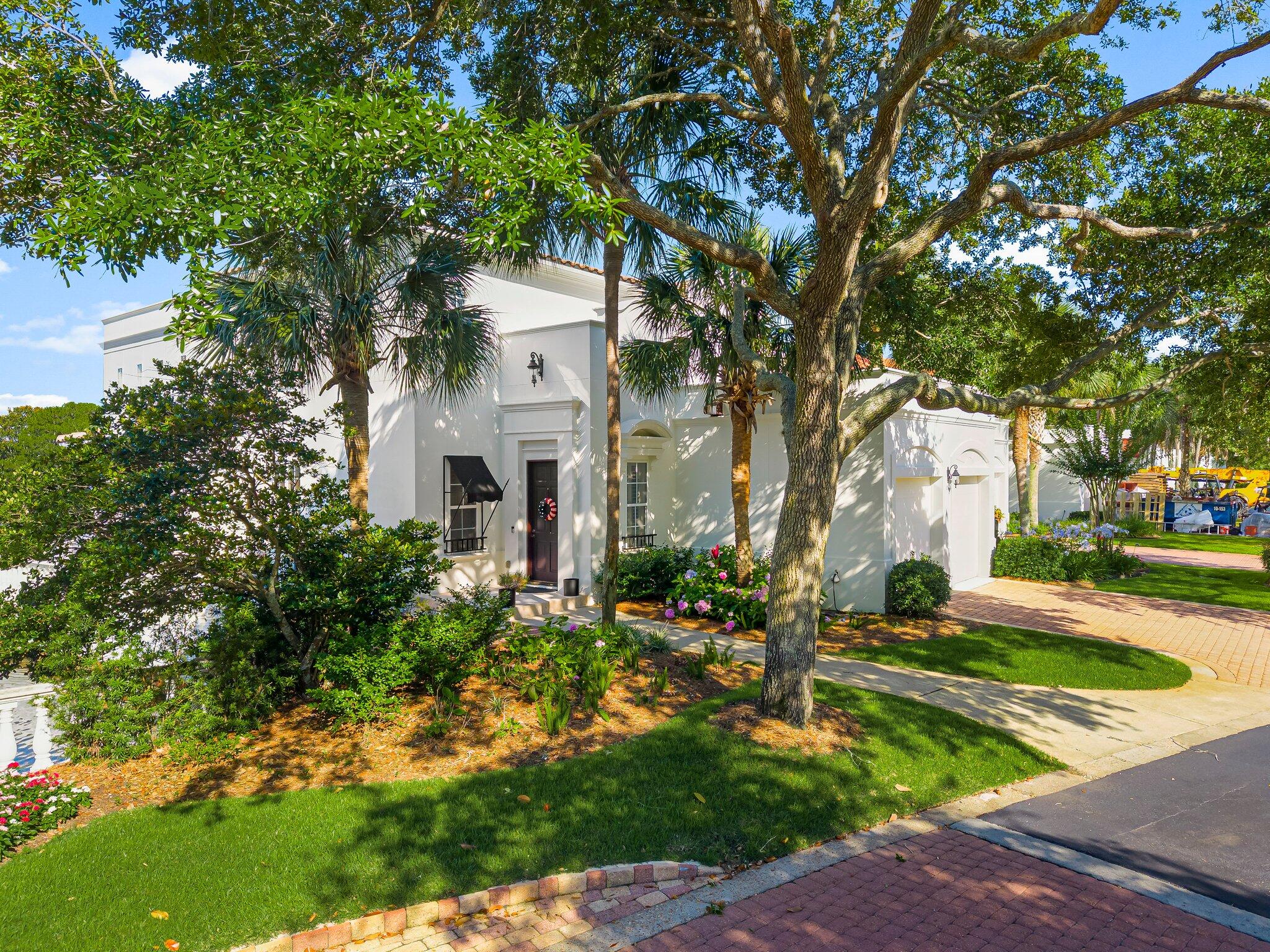 FOUNTAINS AT SANDESTIN - Residential
