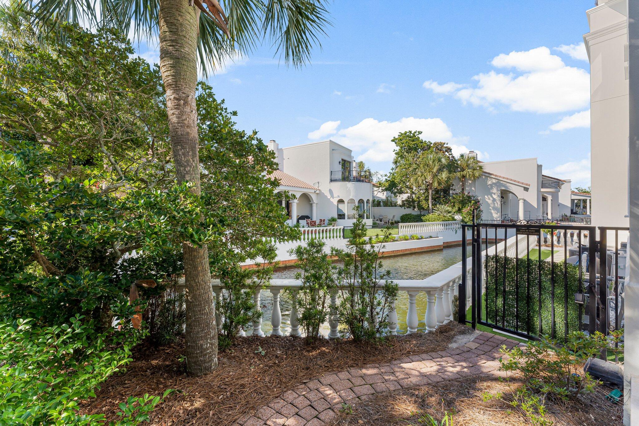 FOUNTAINS AT SANDESTIN - Residential