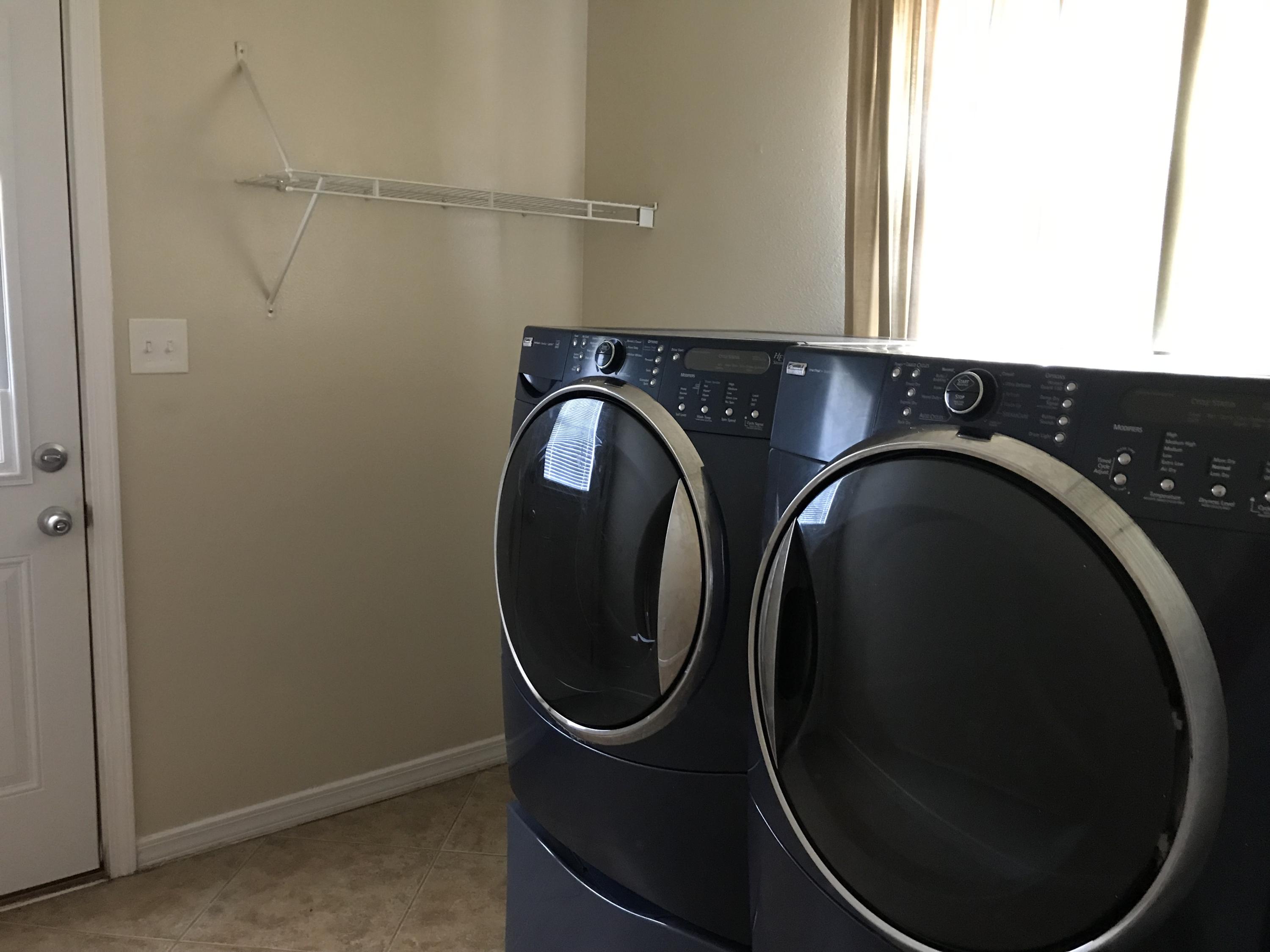 ALICIA PLACE - Residential Lease