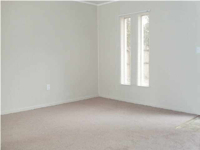 UNRECORDED SUBDIVISION - Residential Lease
