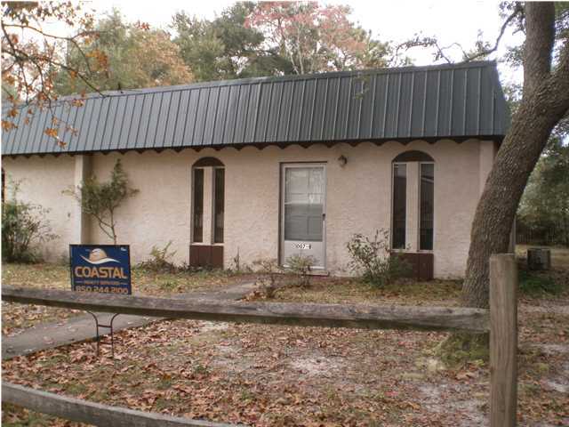 UNRECORDED SUBDIVISION - Residential Lease