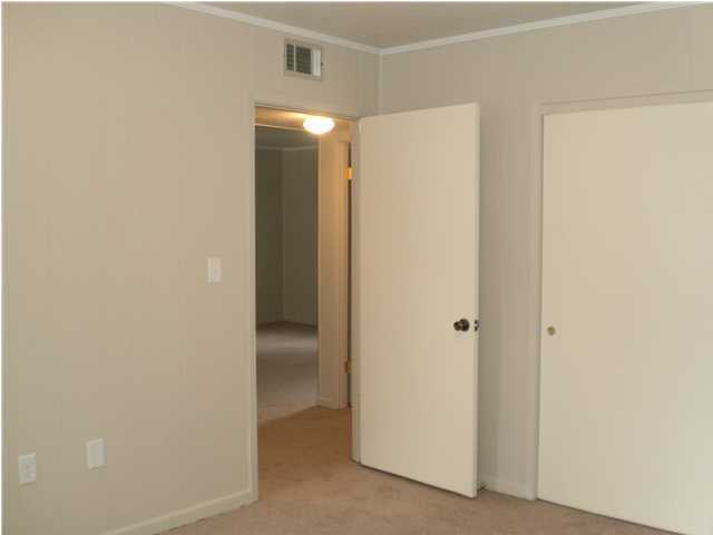 UNRECORDED SUBDIVISION - Residential Lease