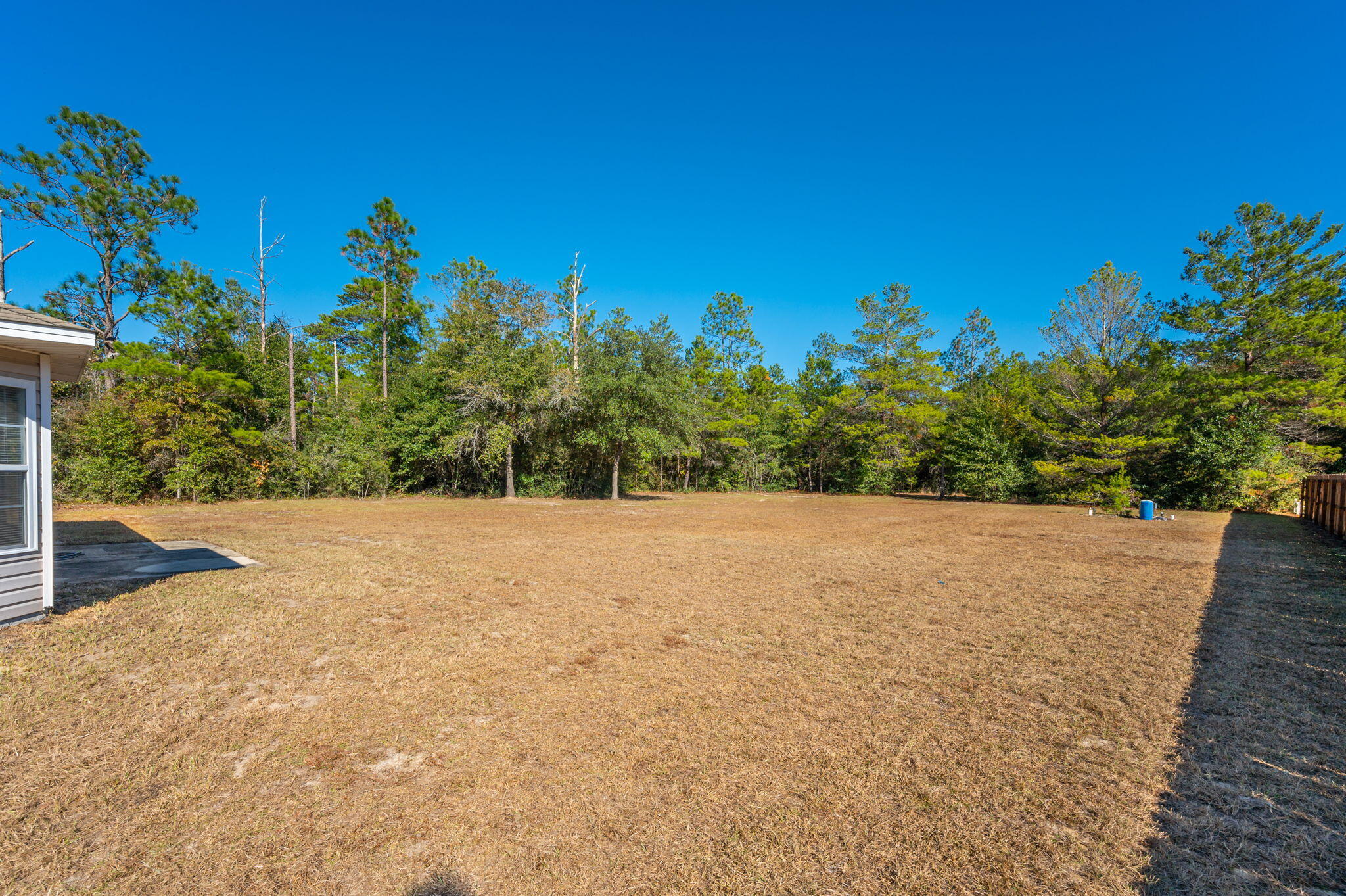 HOLLY GROVE SOUTH - Residential Lease