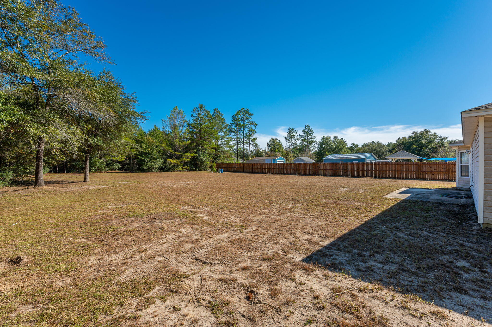 HOLLY GROVE SOUTH - Residential Lease