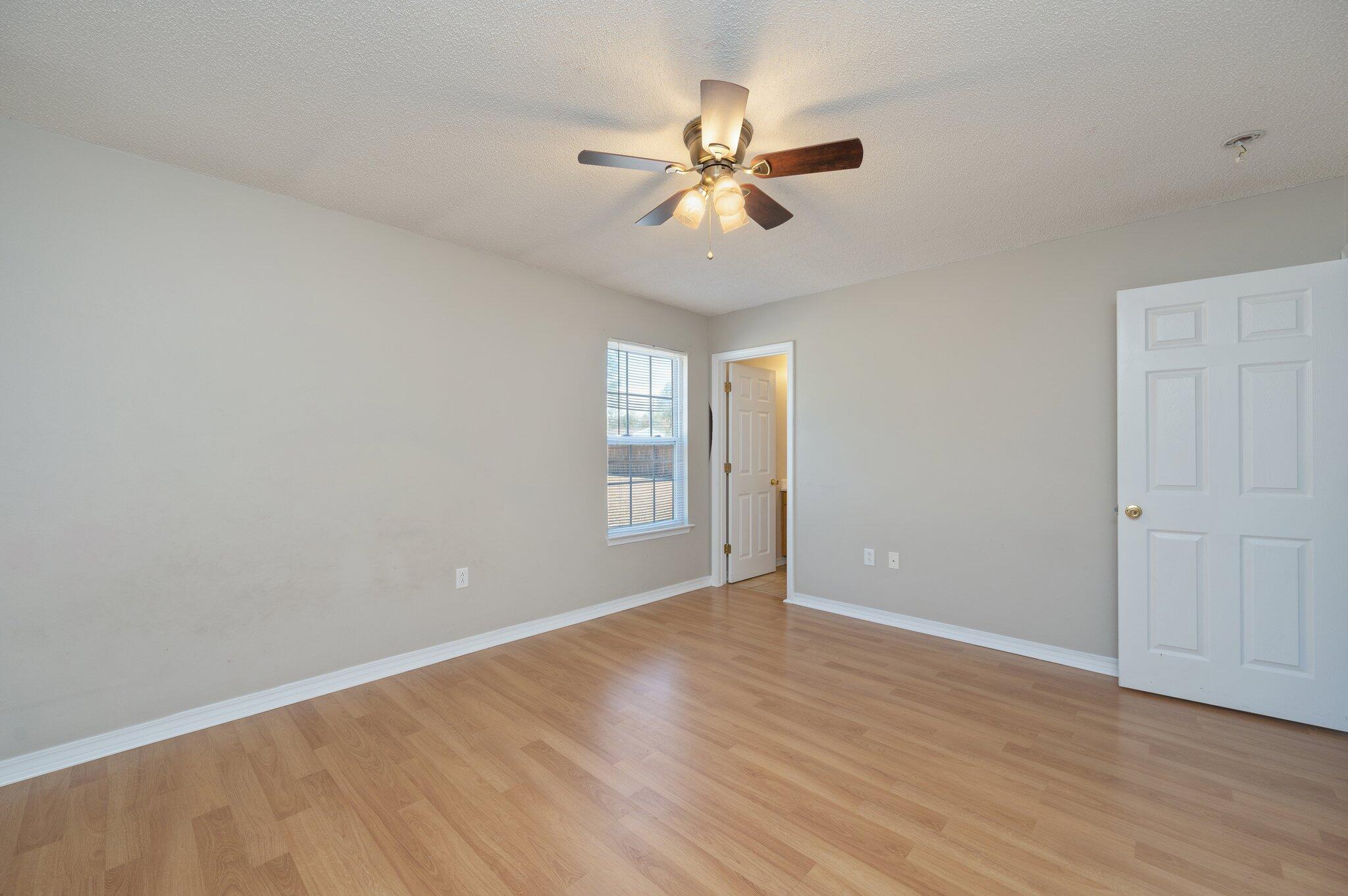 HOLLY GROVE SOUTH - Residential Lease
