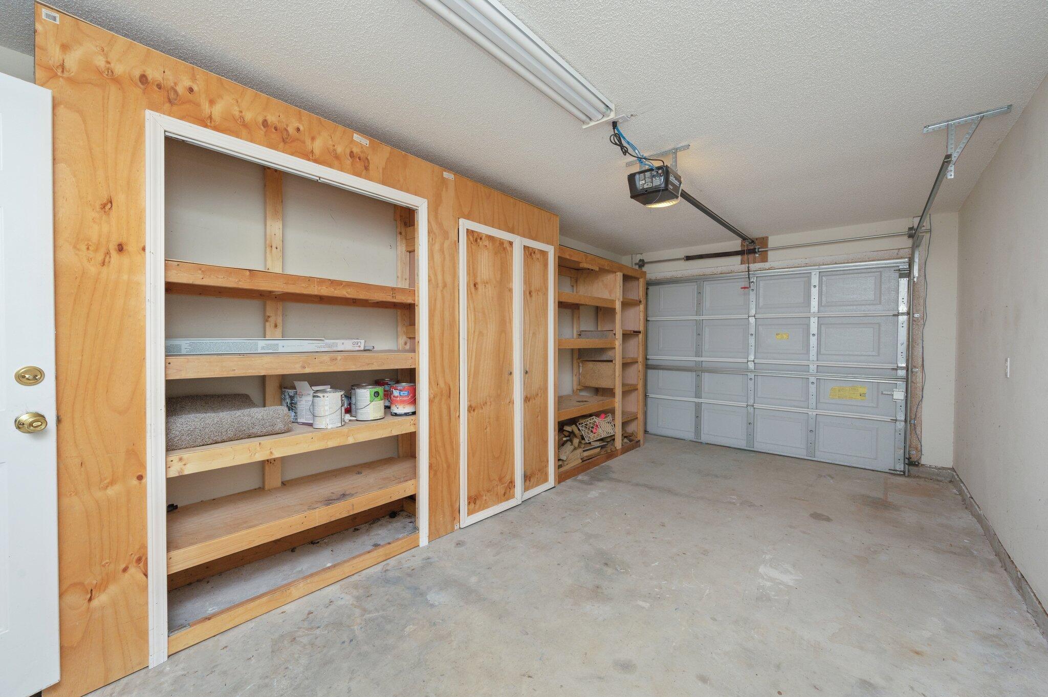 HOLLY GROVE SOUTH - Residential Lease