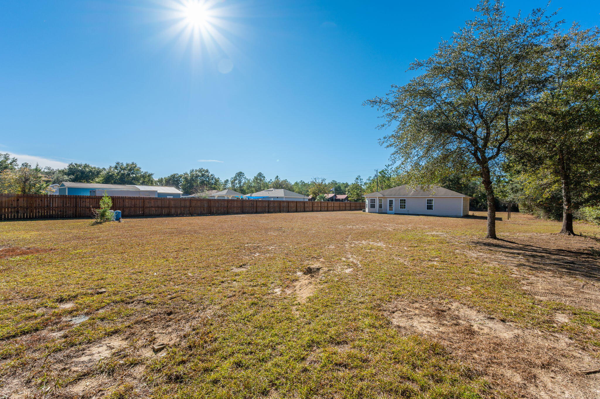 HOLLY GROVE SOUTH - Residential Lease