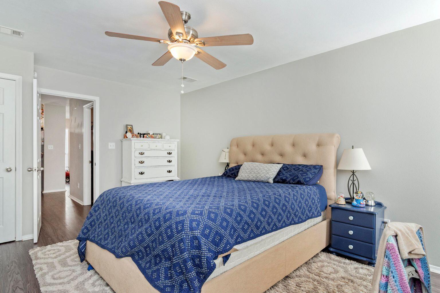 HUNTERS RUN S/D - Residential Lease