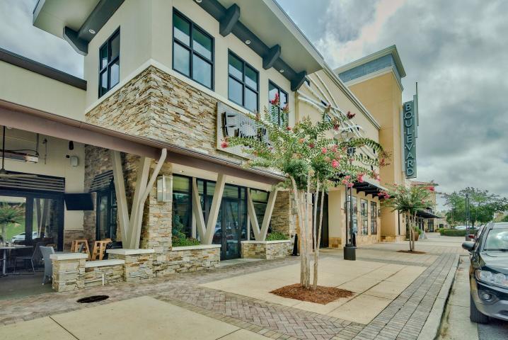 POINTE OF VIEW - Residential