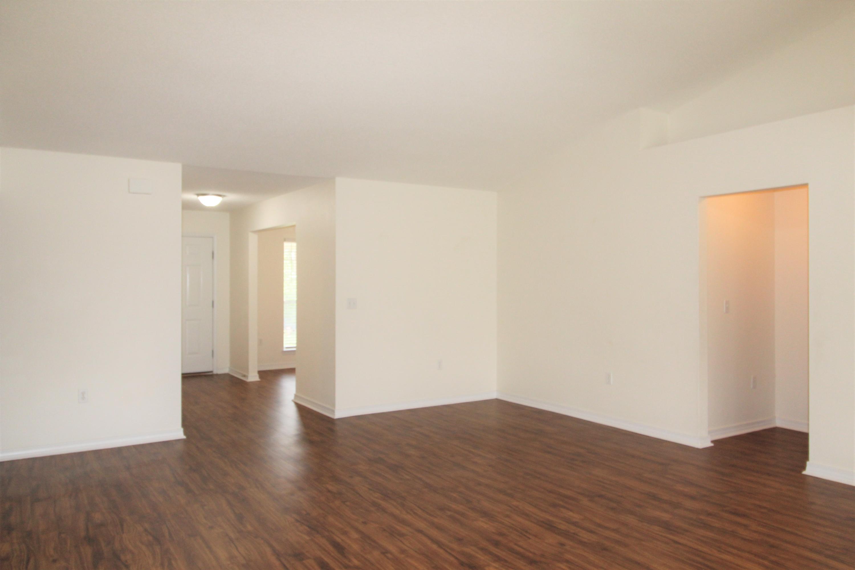 ALICIA PLACE - Residential