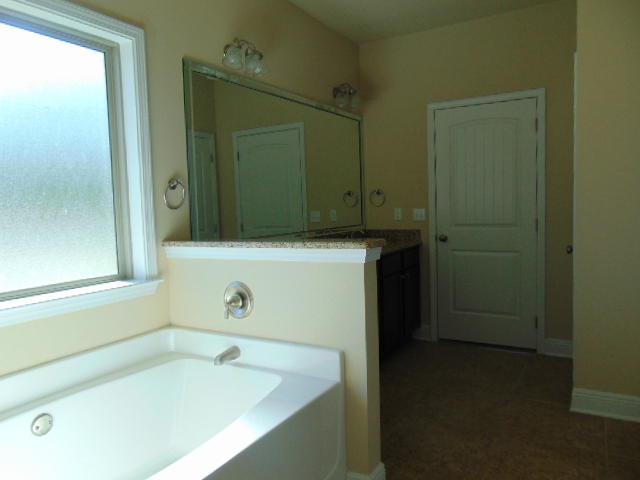 HAMMOCK BAY - Residential Lease