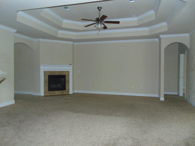 HAMMOCK BAY - Residential Lease