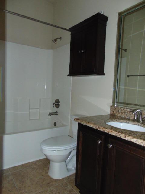 HAMMOCK BAY - Residential Lease