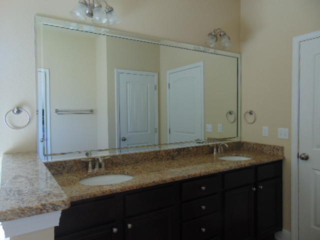 HAMMOCK BAY - Residential Lease