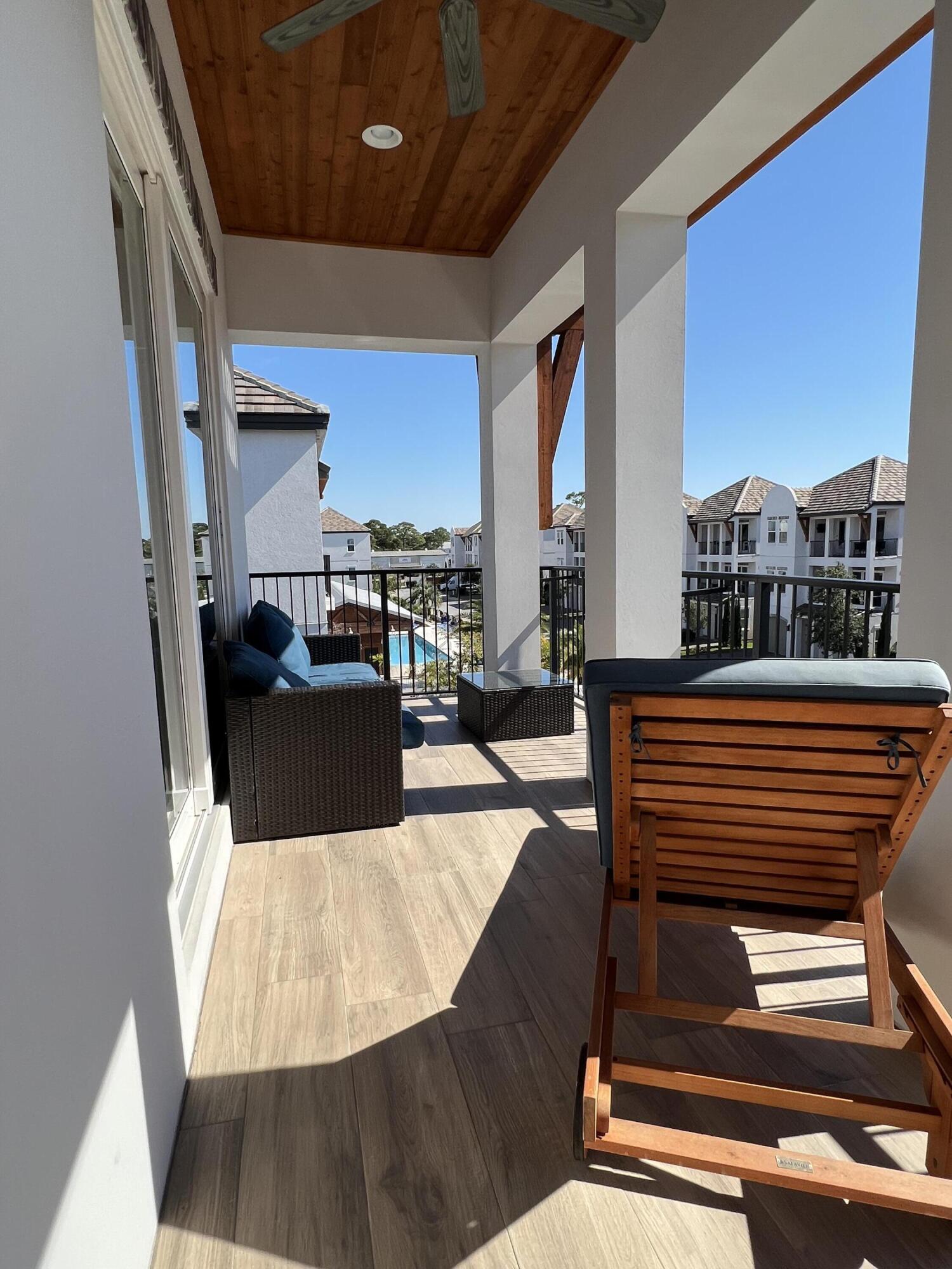 The Retreat at Miramar - Residential