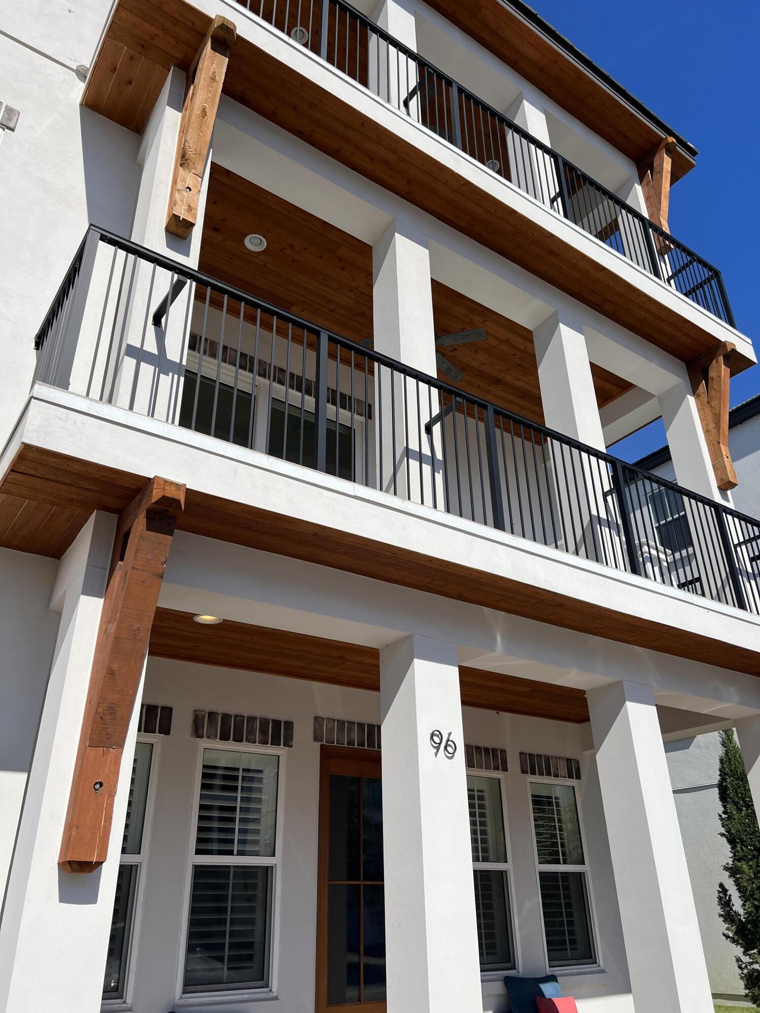 The Retreat at Miramar - Residential