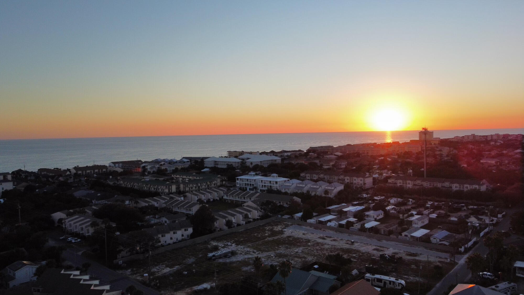 The Retreat at Miramar - Residential