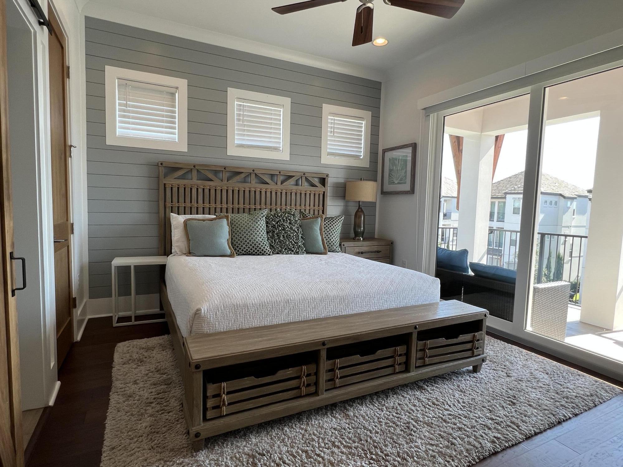 The Retreat at Miramar - Residential